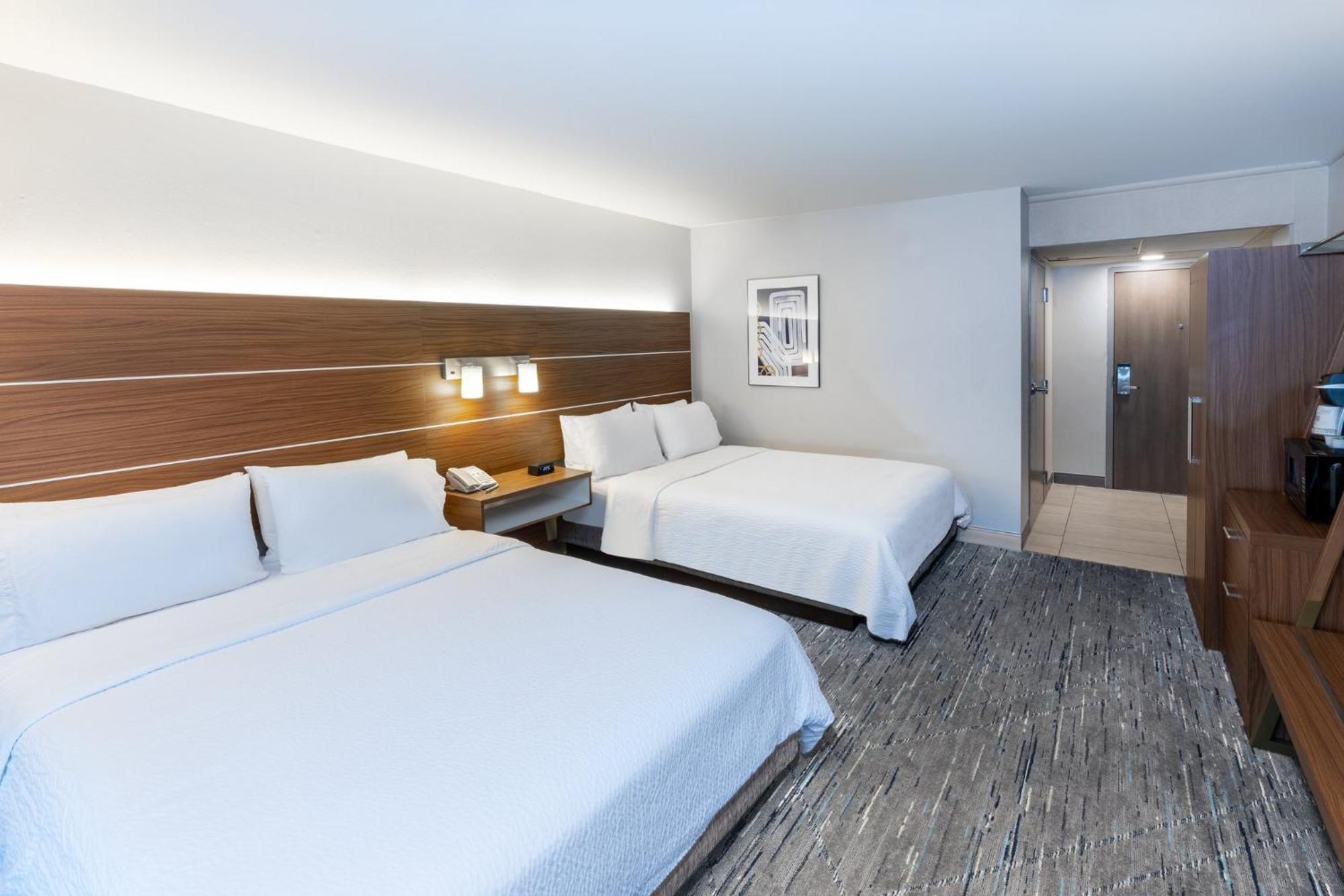 Holiday Inn Express El Paso-Central By Ihg Екстериор снимка