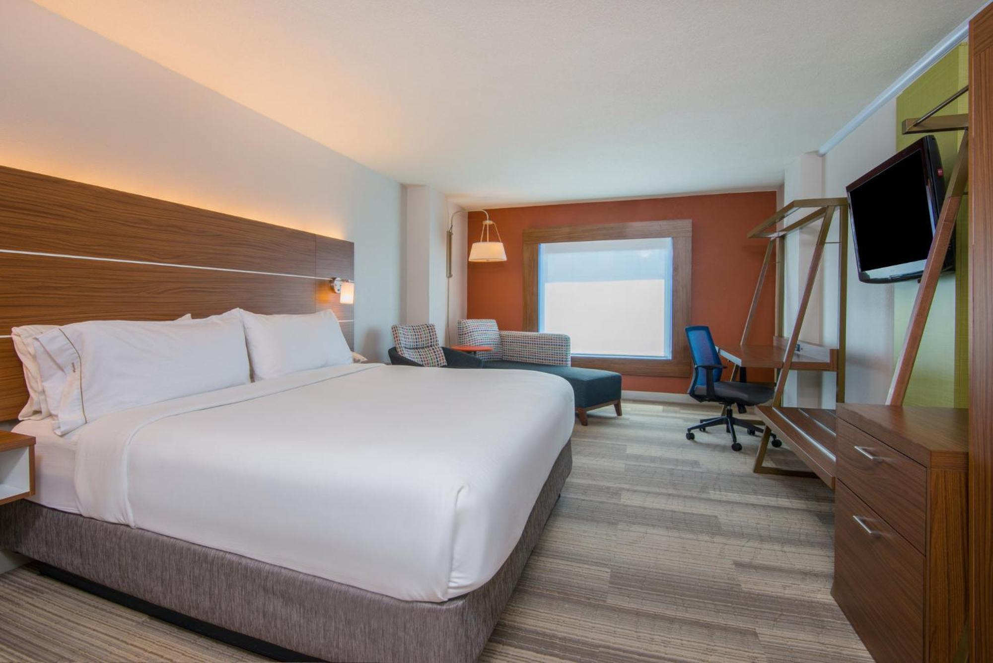 Holiday Inn Express El Paso-Central By Ihg Екстериор снимка